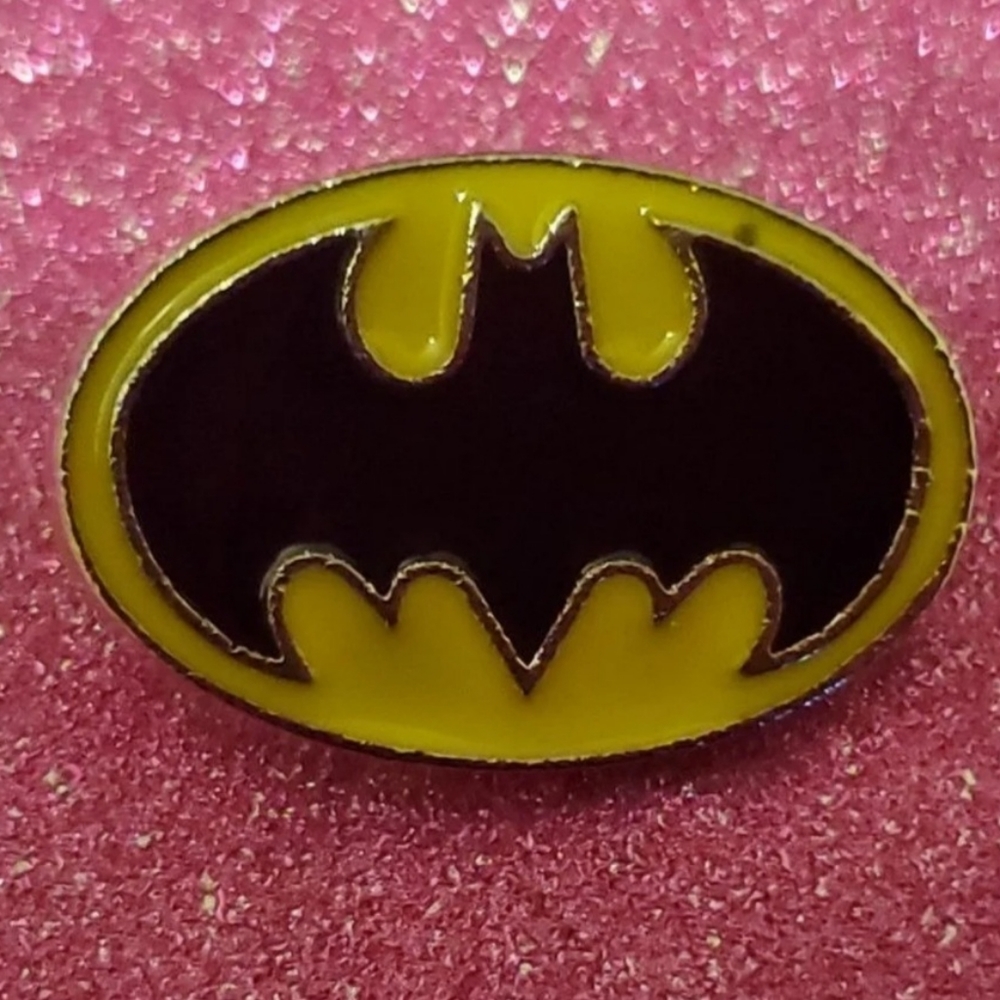Batman pin - Picture 3 of 4